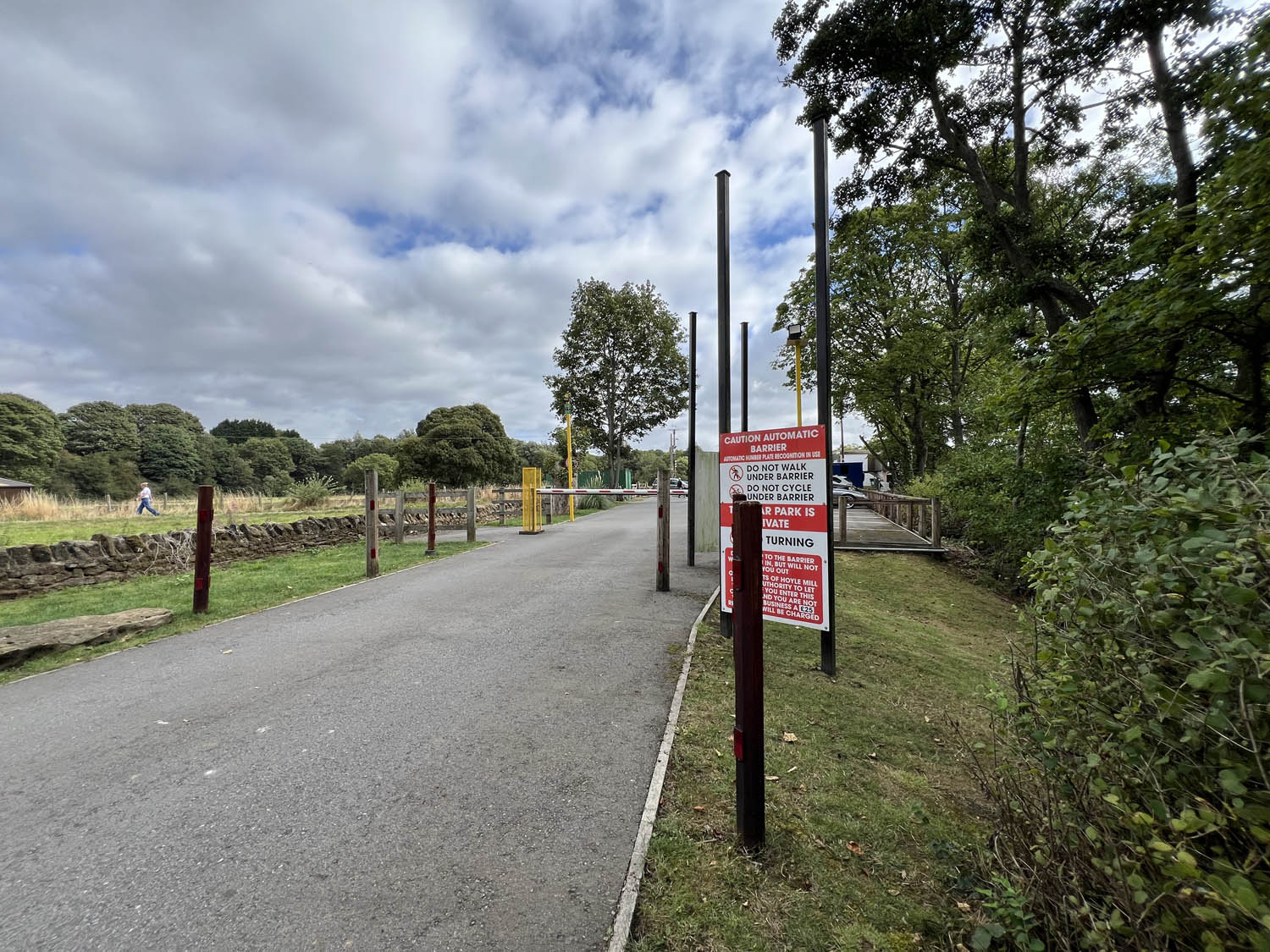 An image of the security barrier.